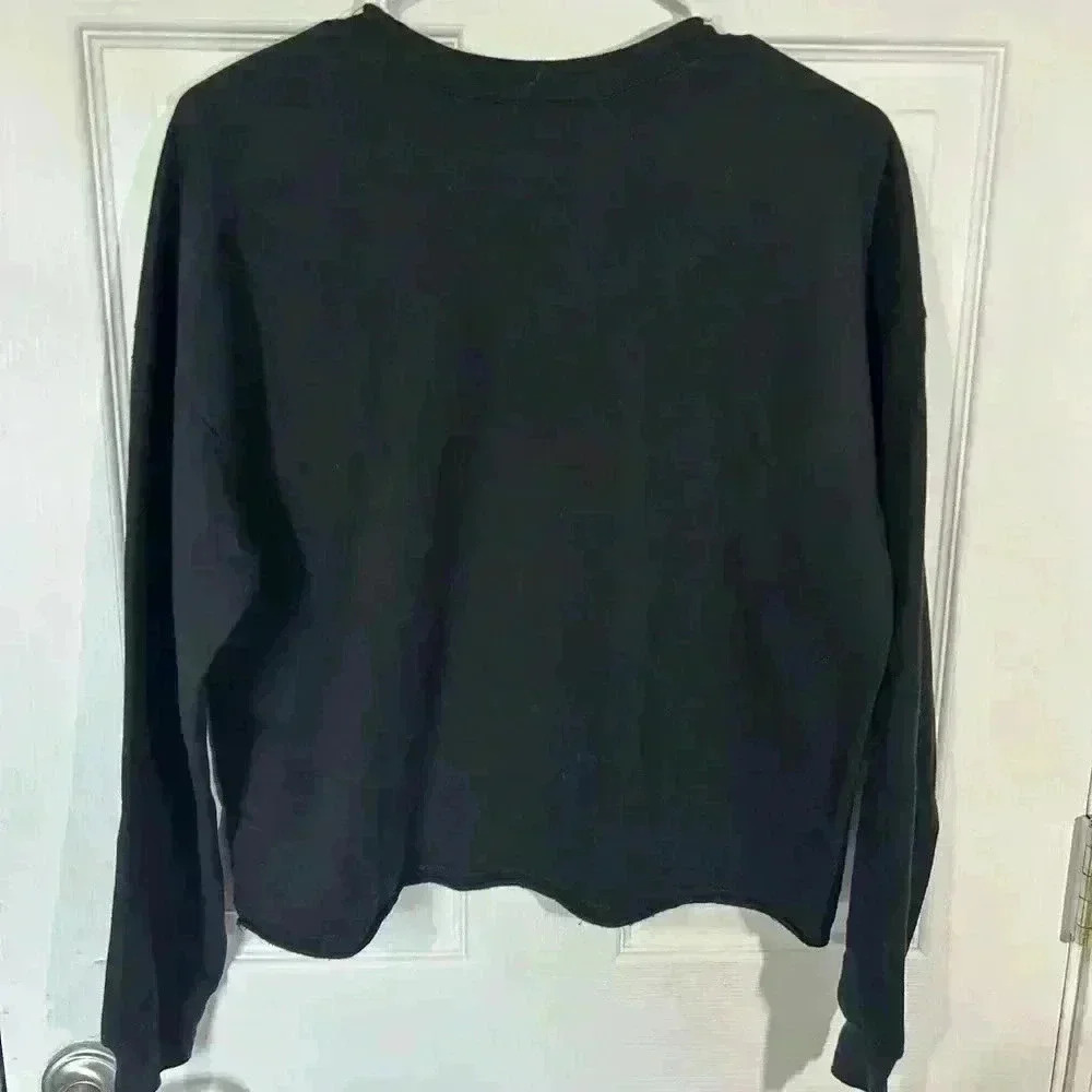 Yellowstone Dutton Ranch Montana Graphic Cropped Sweatshirt Size M. Black Yellow - Picture 4 of 7